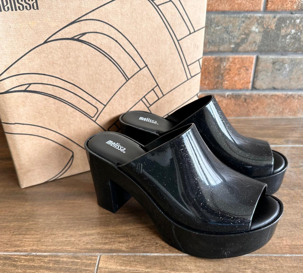 特別sale◆Melissa追跡付/送料込 雨の日対策 安定ヒールサンダル