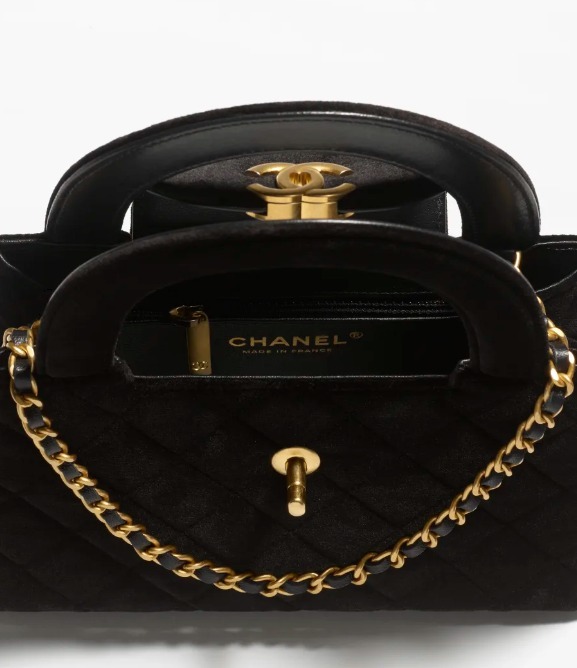 《24A★》CHANEL  ショルダーバッグ ケリー