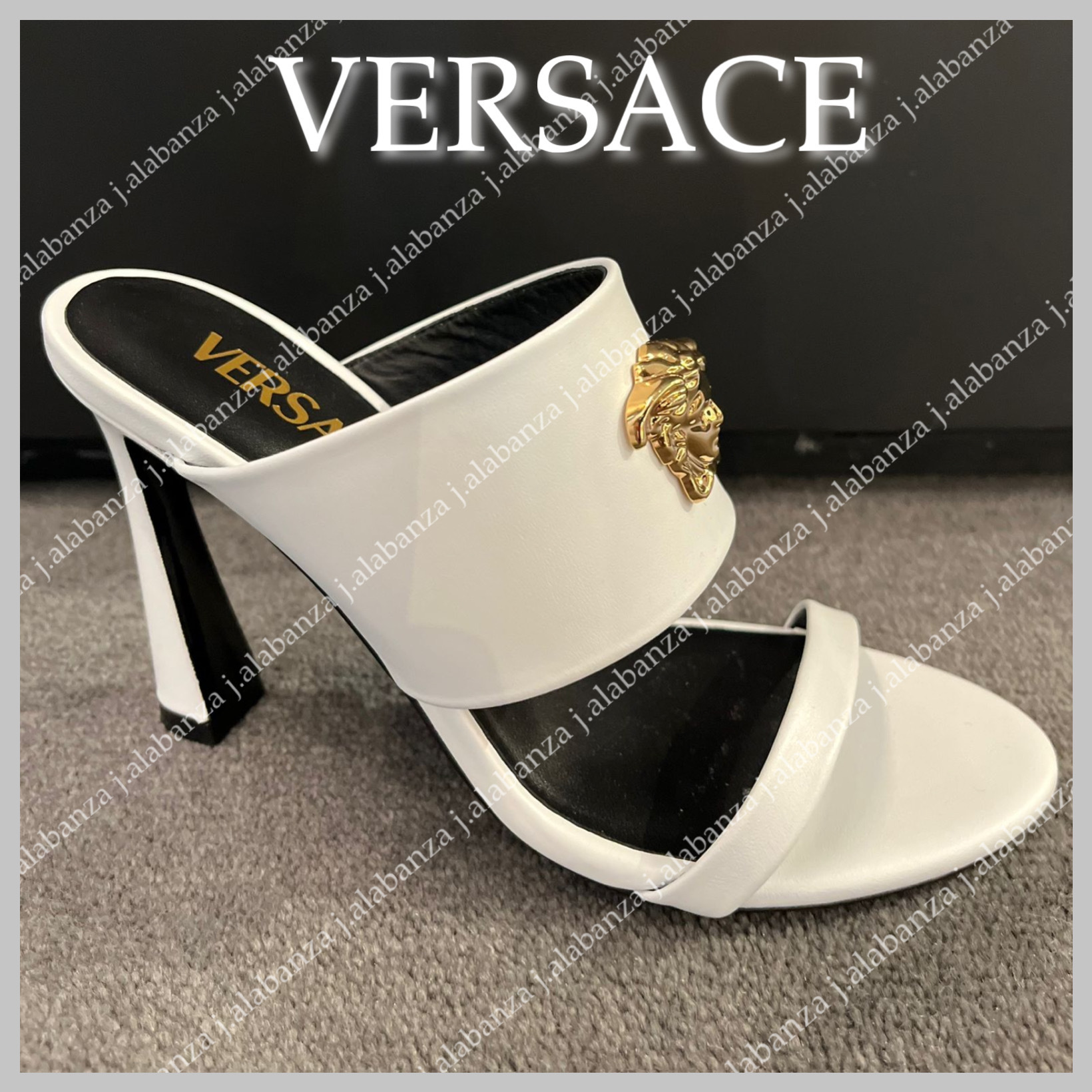 versace ホワイトオープントゥプラットフォームシューズ