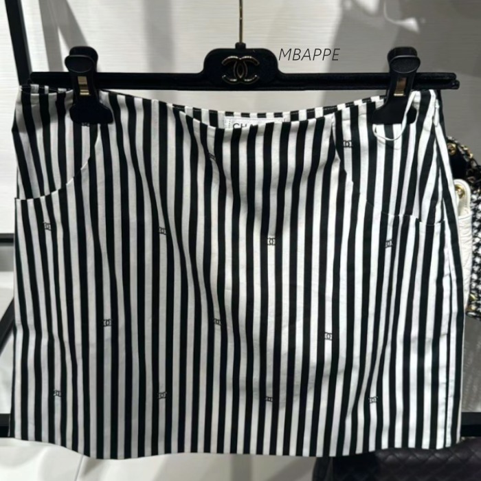 【着回し力抜群★】CHANEL ココビーチ デニムスカート シャネル(CHANEL)シャネル デニムスカート スカート 衣料品