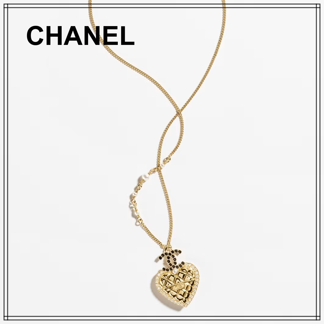 大人可愛い【CHANEL】ハート CCマーク ２４A