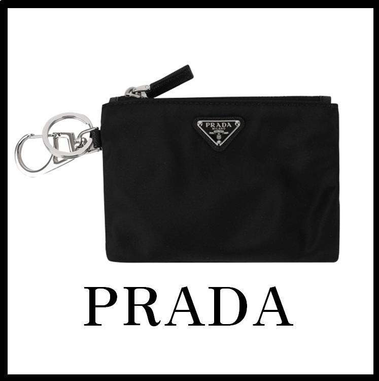 ★関税込★PRADA★ トライアングルロゴキーチェーンポーチ★