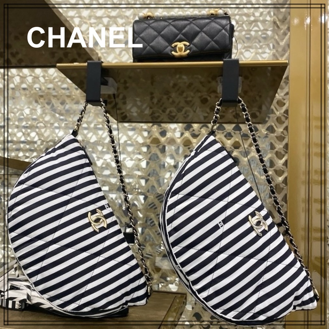 軽くて便利【CHANEL】ココビーチ ラージホーボーバッグ