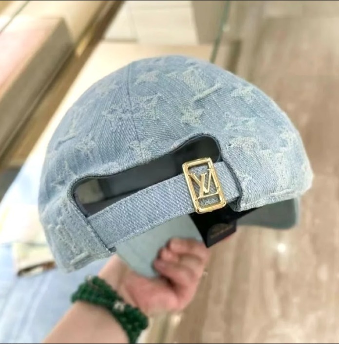 この季節おススメ【LOUIS VUITTON】キャップ・モノグラム デニム
