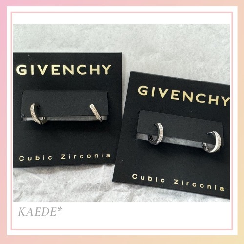 GIVENCHY 愛らしい クリスタルパヴェ ハギー フープピアス