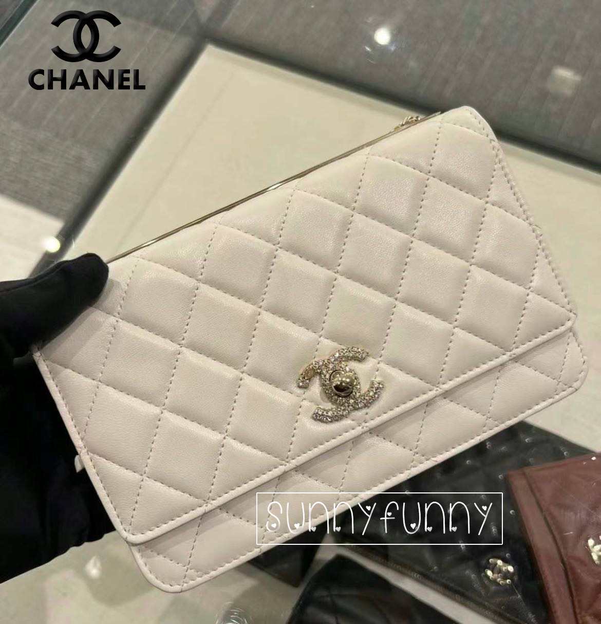 24A《争奪戦★》大人気 CHANEL TrendyCC woc キラキラロゴ