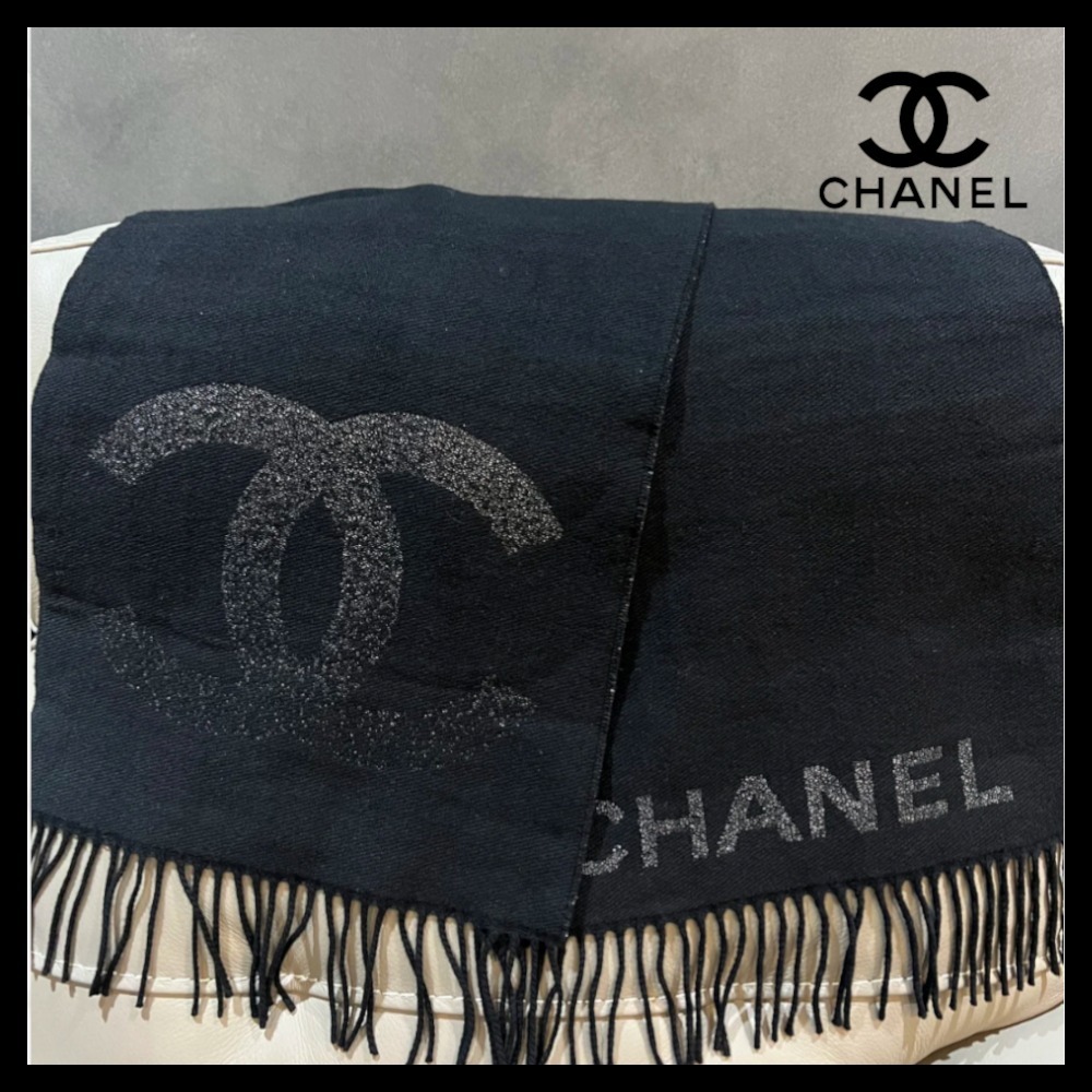 【24-25AW/秋冬コーデに大活躍♪】CHANEL★マフラー