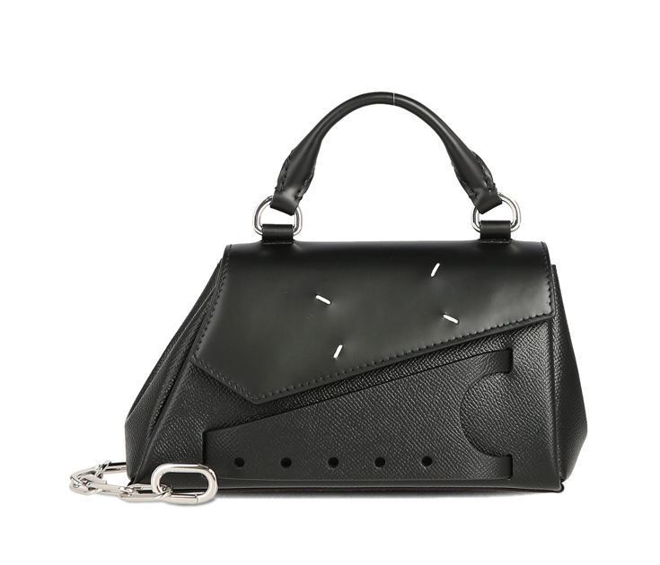 【MAISON MARGIELA】SNATCHED ASYMMETRIC MICRO BAG