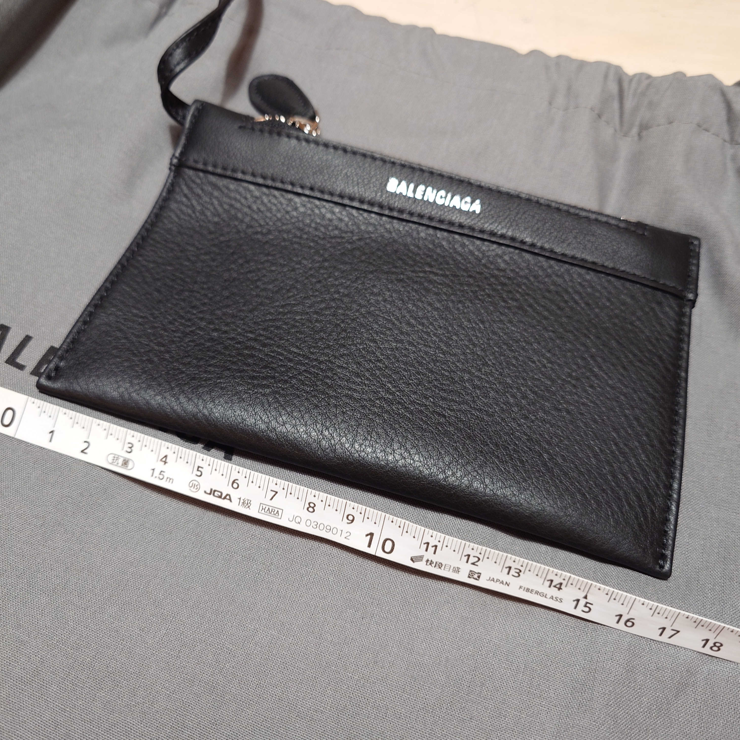 直営Outlet買付 BALENCIAGA☆NAVY CABAS ネイビーカバ トート XS 直営Outlet買付 BALENCIAGA☆NAVY CABAS ネイビーカバ トート XS
