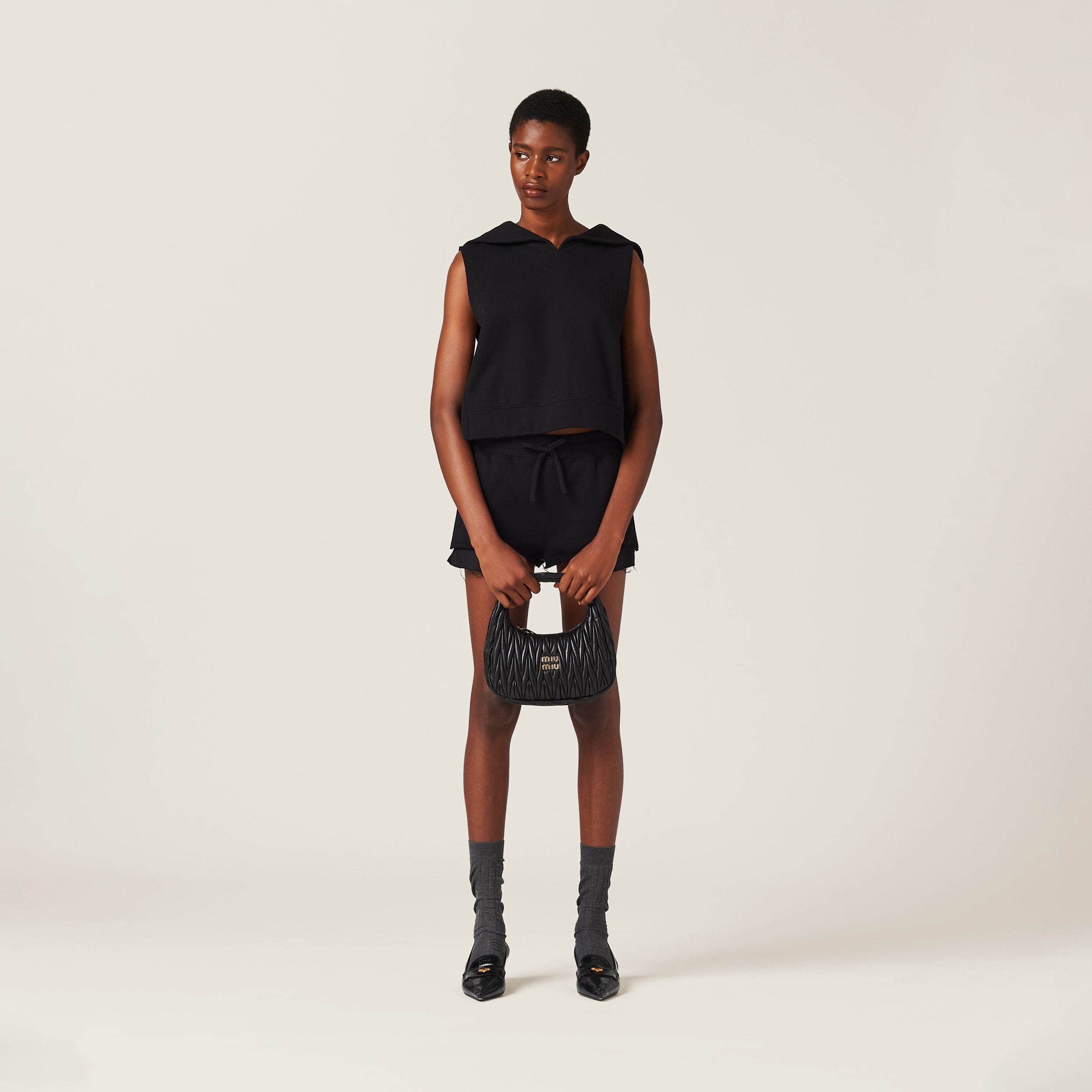 《送料無料》 MIU MIU Cotton shorts