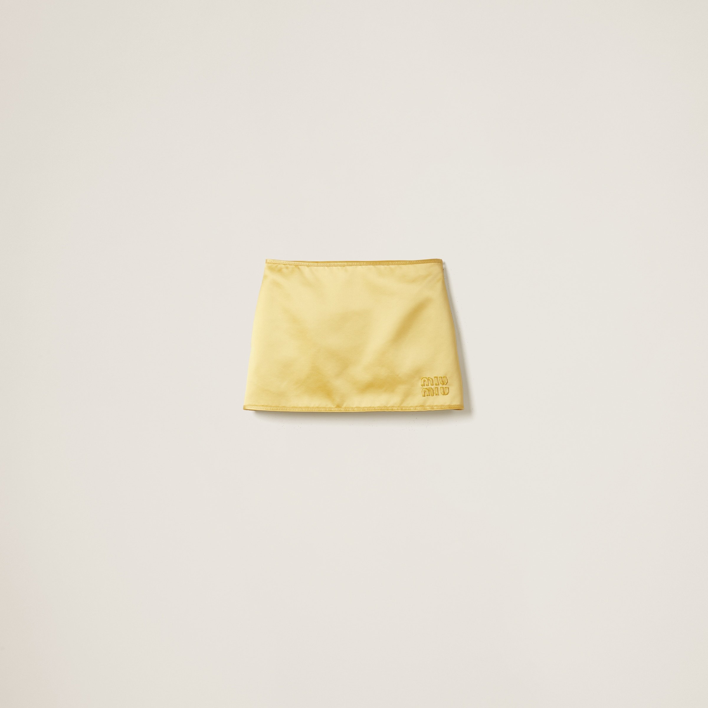 《送料無料》 MIU MIU Duchess miniskirt