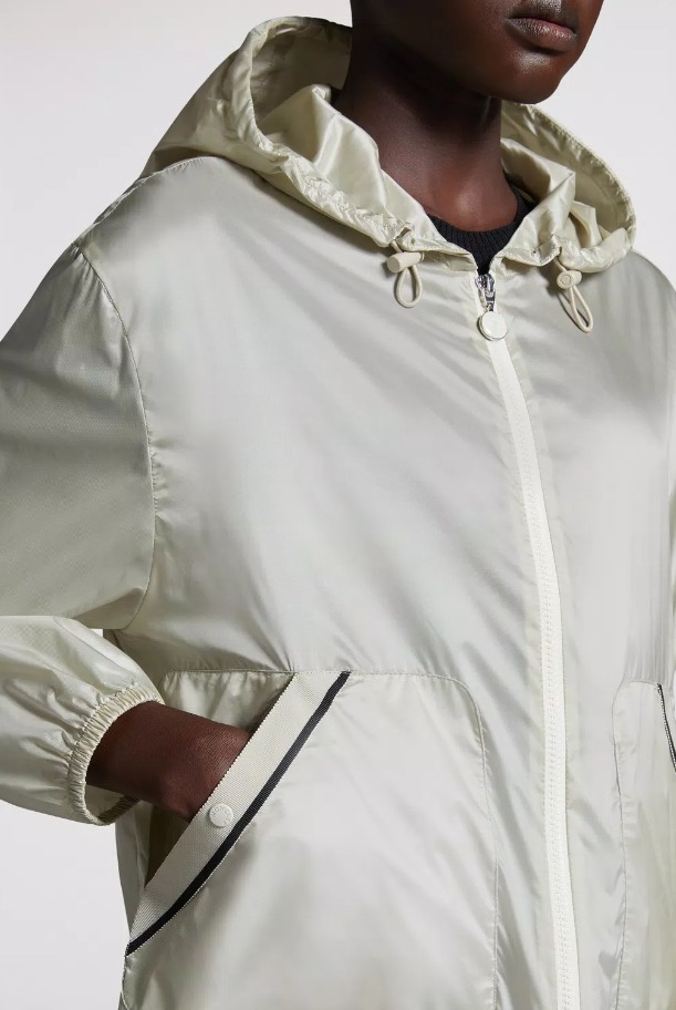 MONCLER 2024春夏新作レディース フード付きブルゾン FILIRIA MONCLER 2024春夏新作キッズ フード付きブルゾン PRAGUE 4A/6A