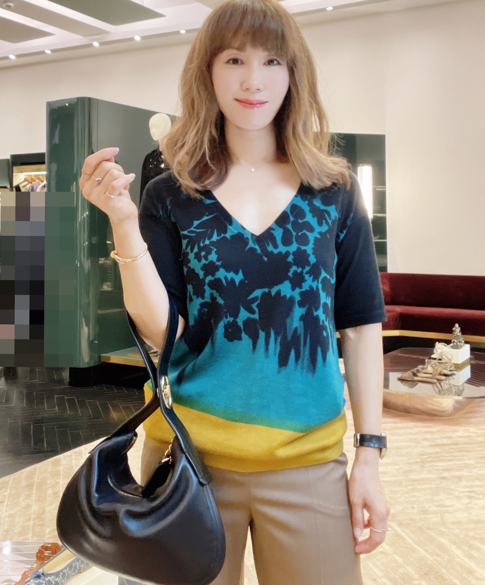 VALENTINO【SALE】ゴーホーボー ショルダーバッグ★関税込み