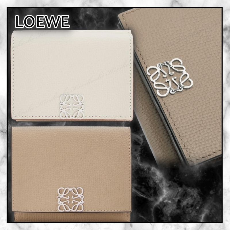 ◆LOEWE 最新作◆アナグラム レザー 6カード三つ折り財布/２色◆