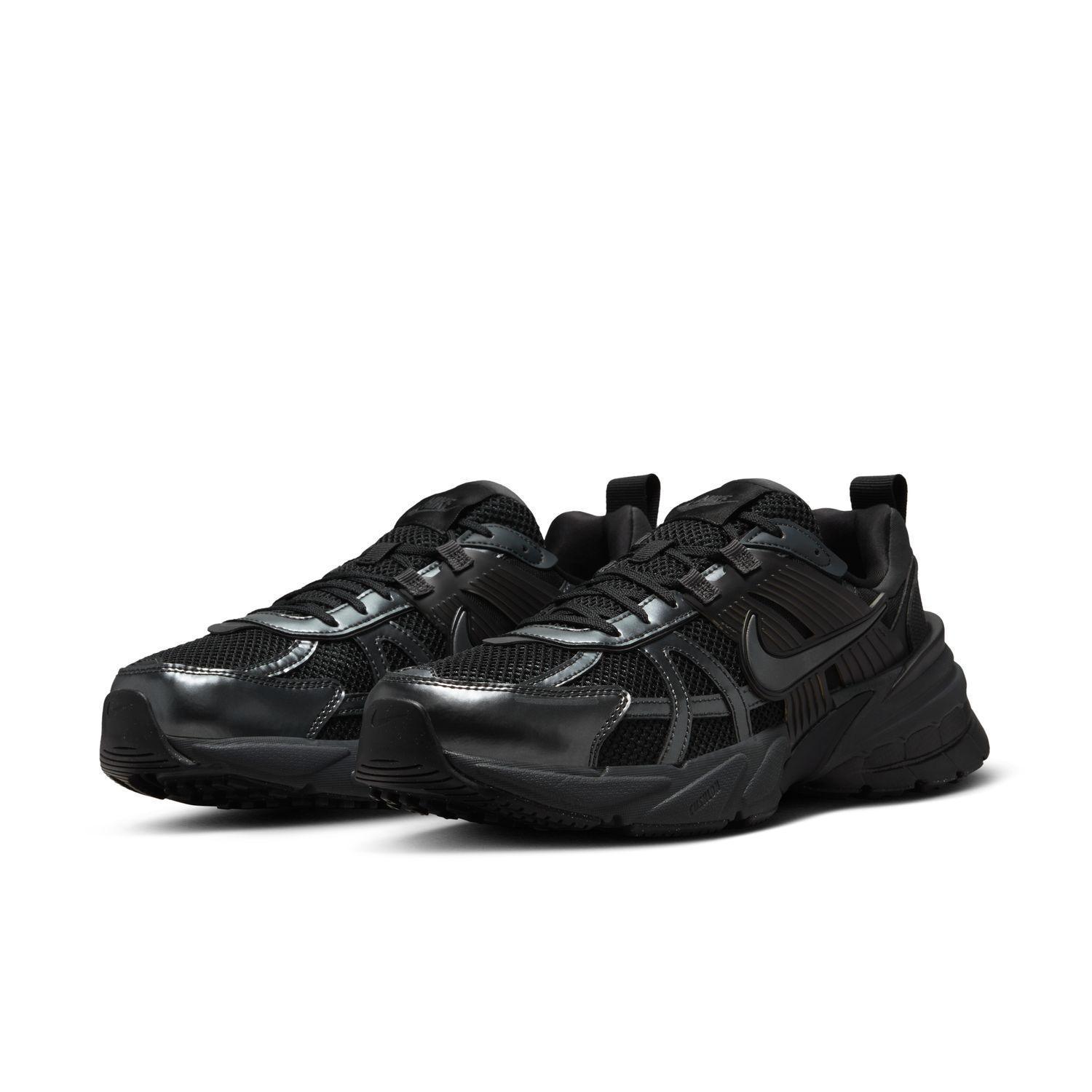 国内配送 NIKE V2K RUN BLACK/DK SMOKE GREY-ANTHRACITE