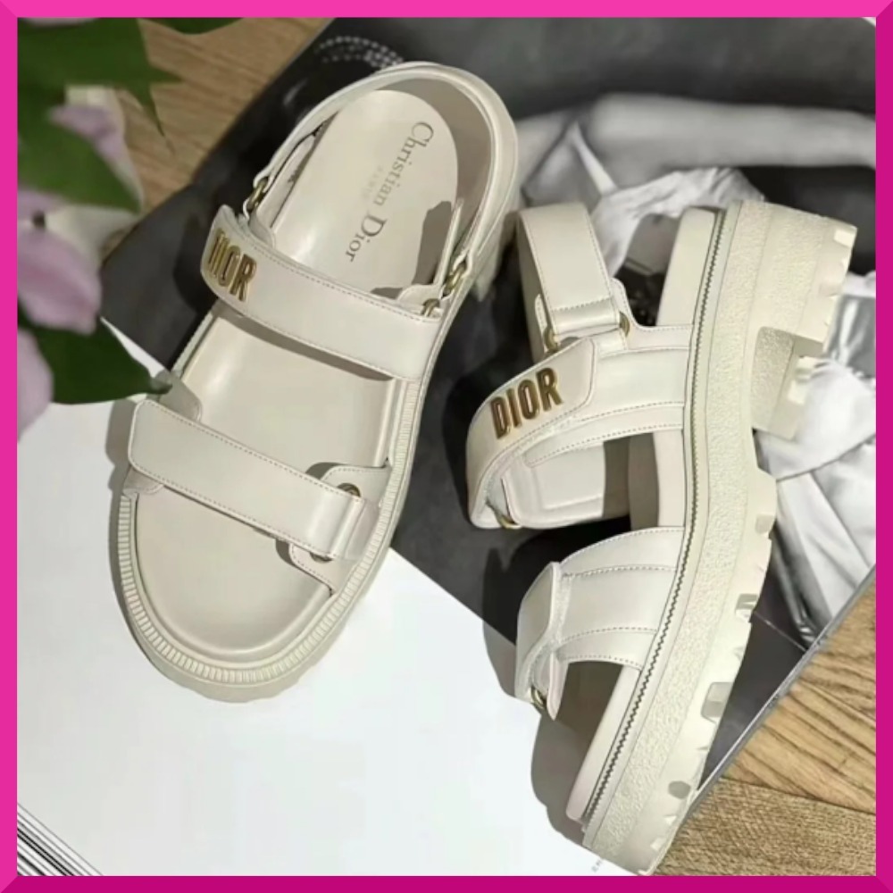 【どっちの色もかわいい♡】Dior サンダル