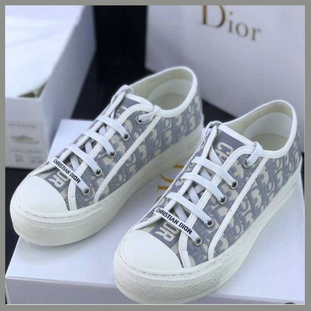 【リラックス感のあるデザインが魅力★】Walk'n'Dior スニーカー