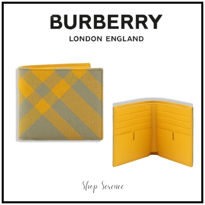 ☆関税込☆【Burberry】ハンター レザー チェック 二つ折り財布