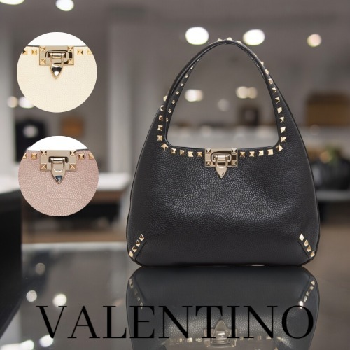 VALENTINO 【関税込】ロックスタッズ スモール ホーボーバッグ