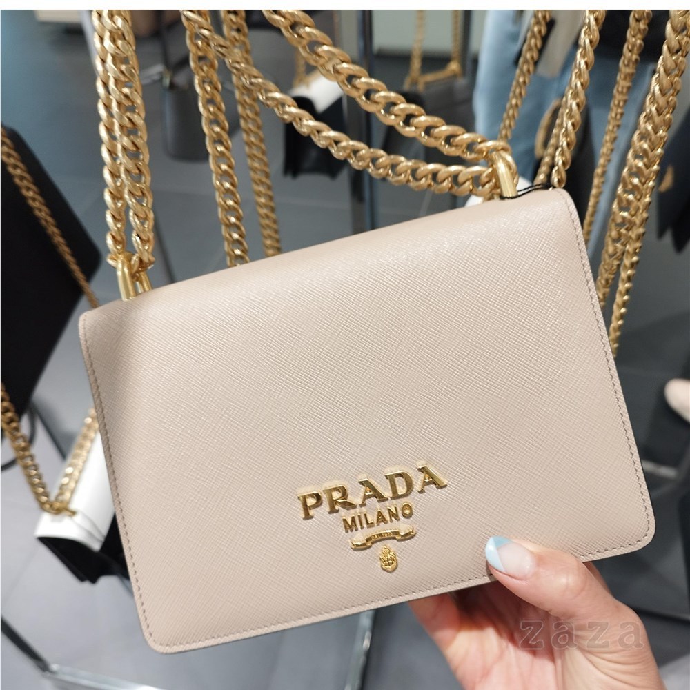 【送料込み】セール★PRADA★1BD133
