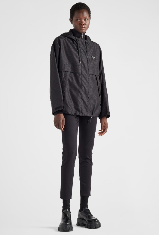 《送料無料》 PRADA Printed Re-Nylon blouson jacket
