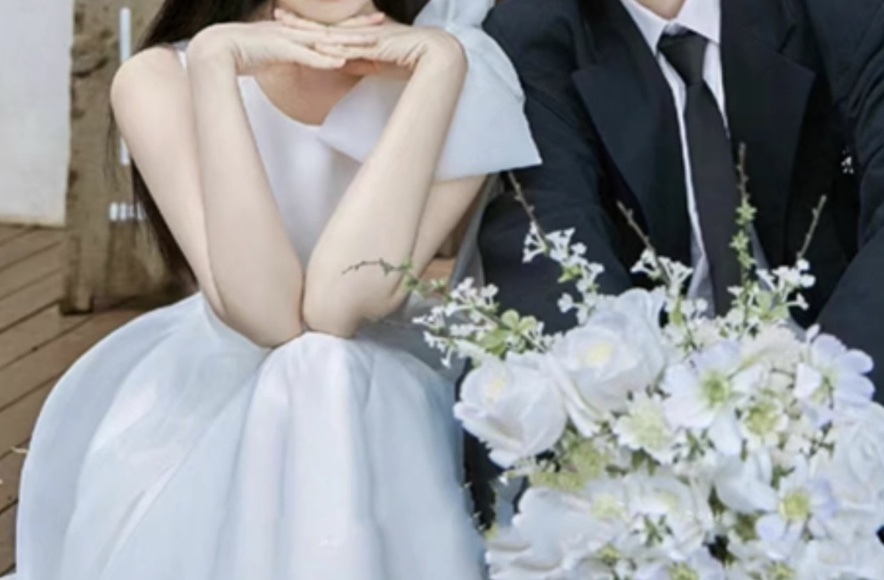 ウェディングドレス ノースリーブ バックシャン 韓国 SALE 送料無料】ウェディングドレス ドレス 結婚式 花嫁 バックシャン
