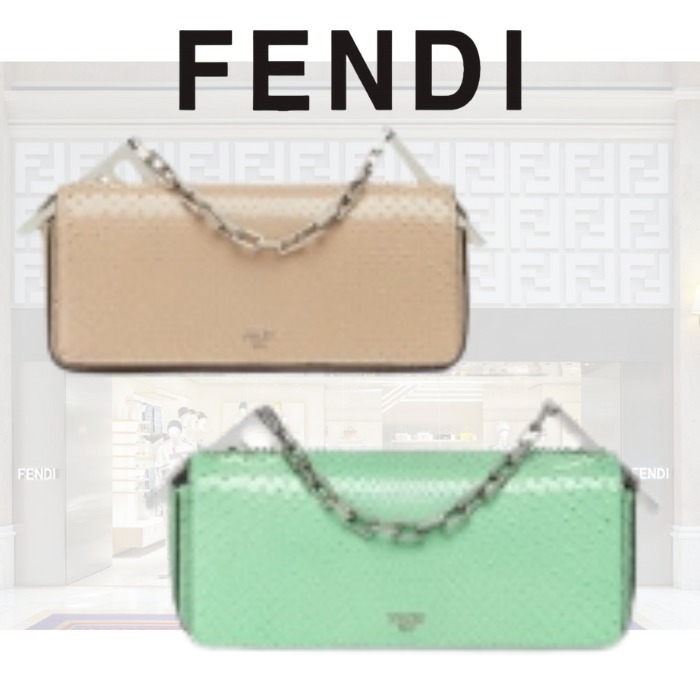 アウトレット【FENDI】ファースト サイト ショルダーバッグ 2色