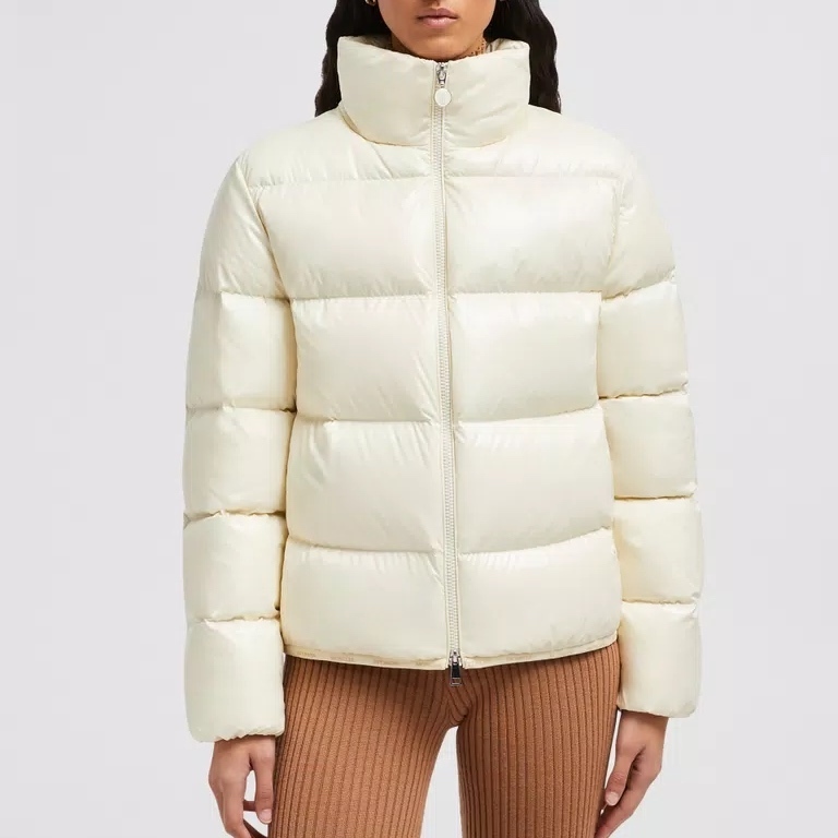 【MONCLER】\"ABBADIA\"光沢ナイロンショートダウンジャケット/4色
