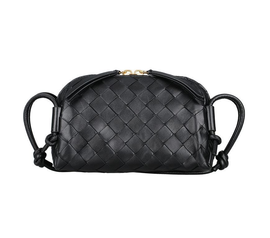 【BOTTEGA VENETA】イントレチャート コンサートポーチ