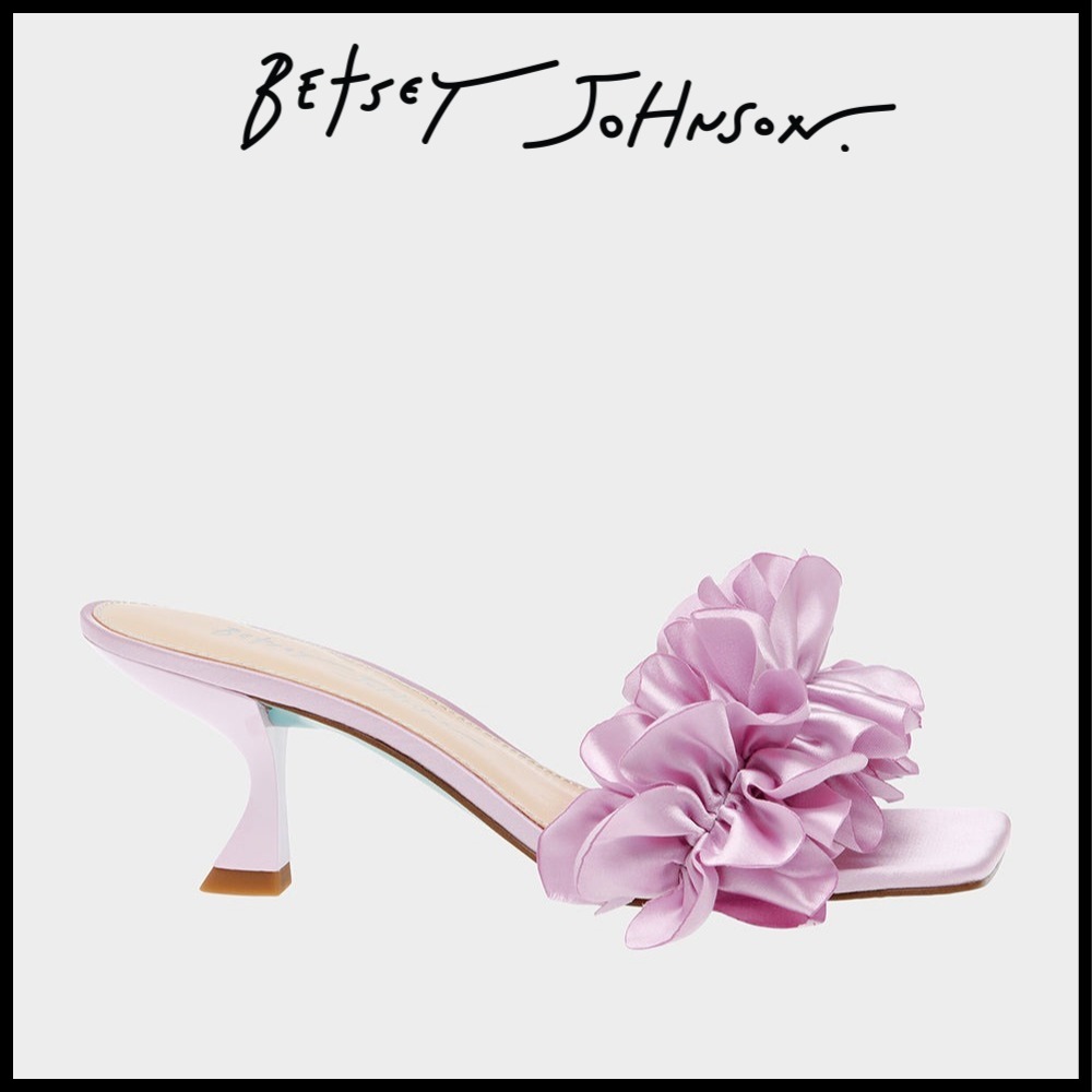 ★Betsey Johnson★K‐POPアイドル愛用★KIMI★サンダル