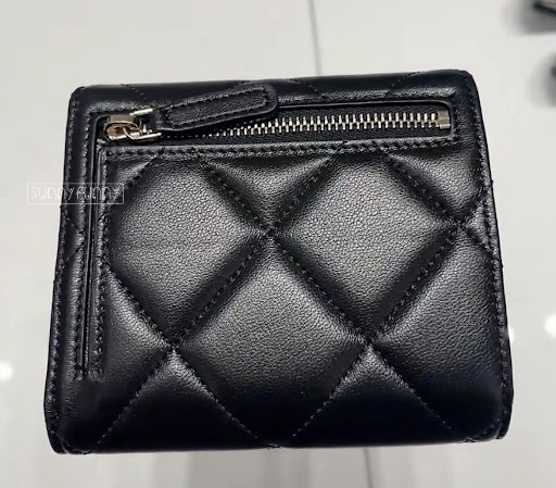 《24A★》CHANEL 19 折りたたみ財布 コンパクト