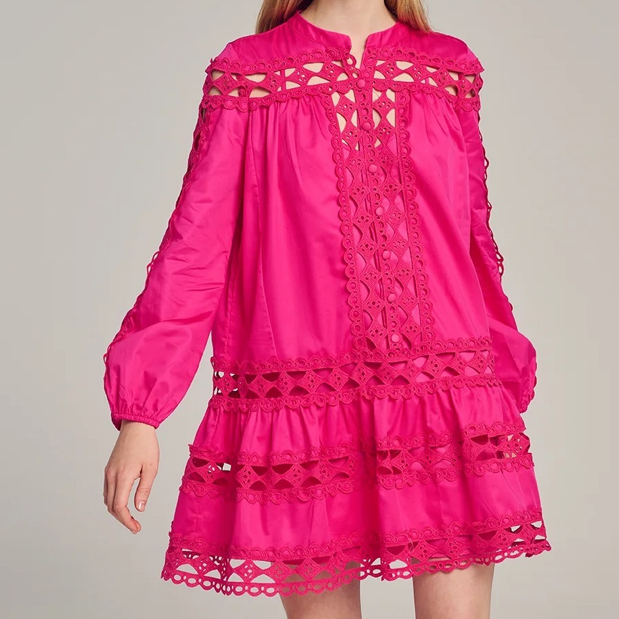 “DEVOTION” Cut-Out Embroidery＆Lace Dress Pink