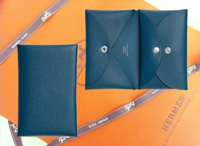 ☆HERMES☆入手困難☆エレガントCalvi Duo Compact/Madame