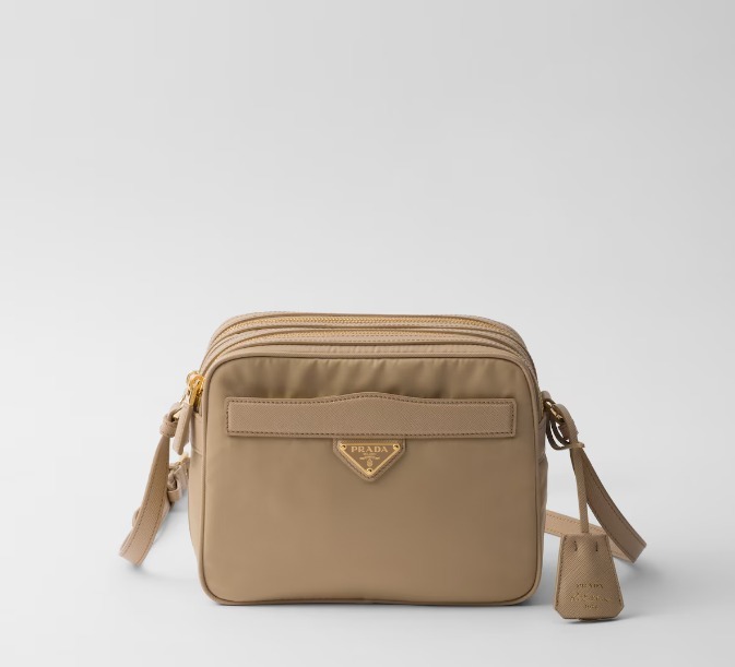 《送料無料》 PRADA Re-Edition 1978 Re-Nylon Saffiano bag