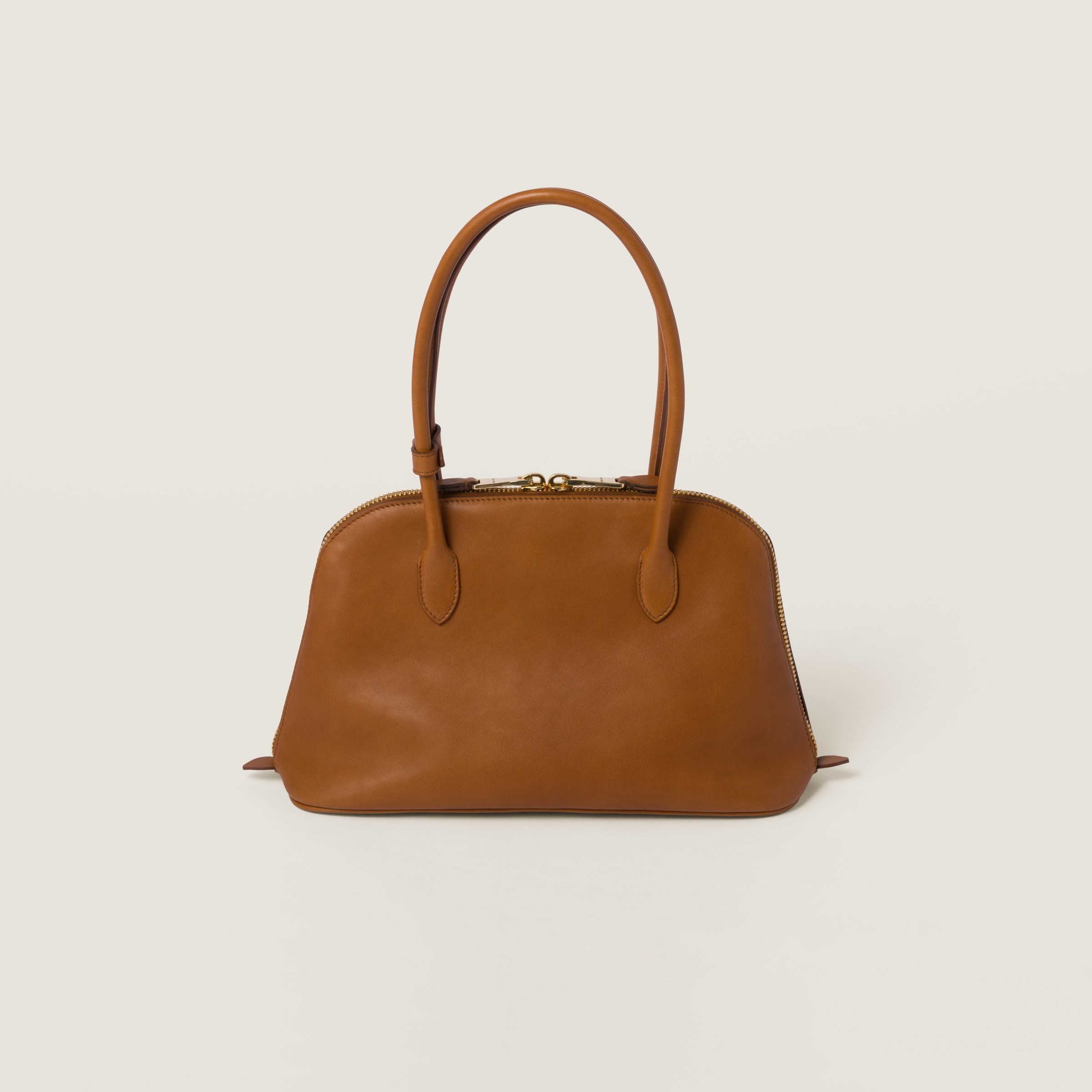 《送料無料》 MIU MIU Leather bag