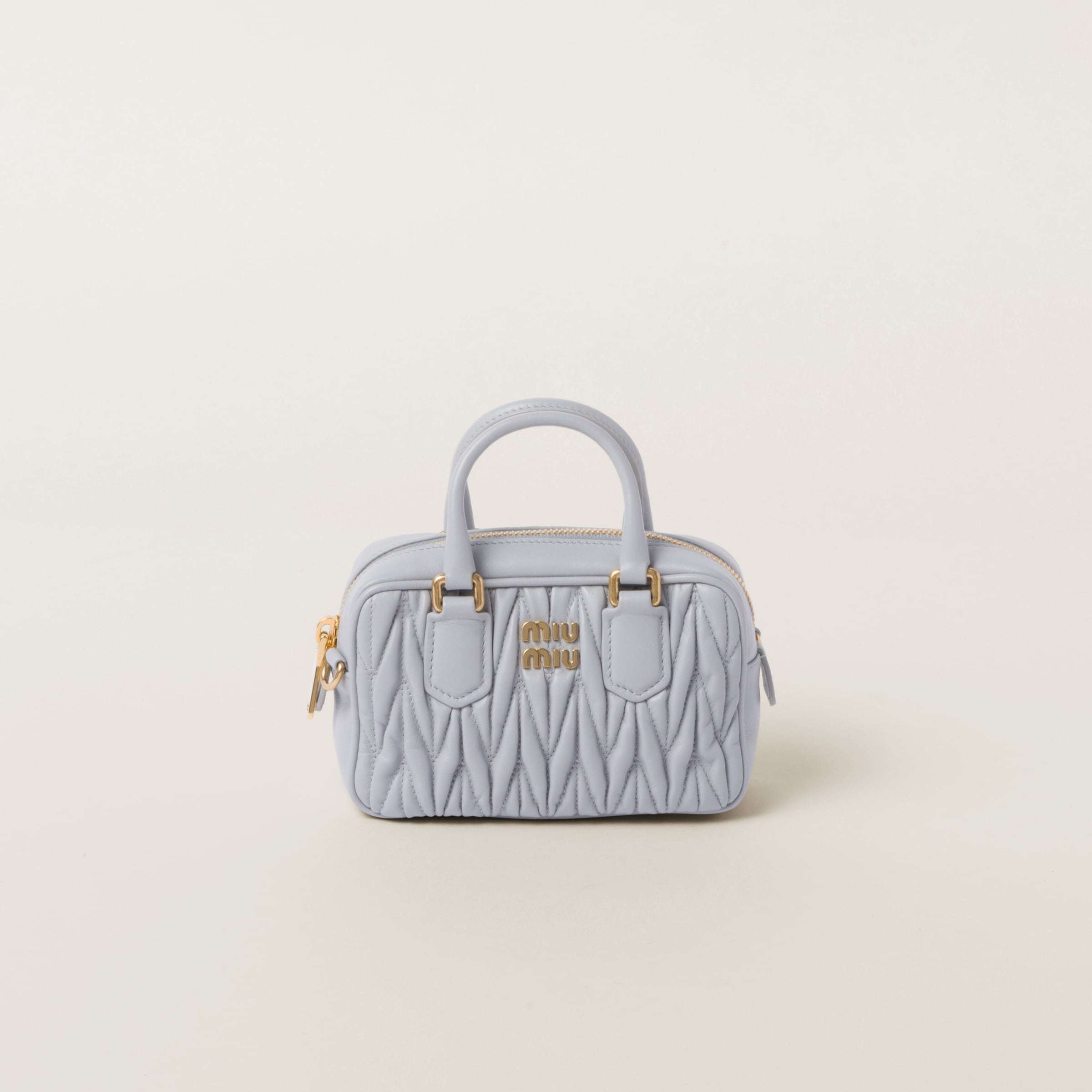 《送料無料》 MIU MIU Arcadie Matelasse nappa leather minibag