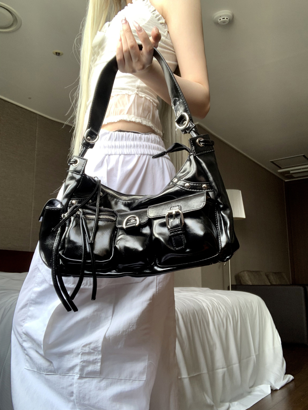 【suzen】Barca pocket shoulder bag