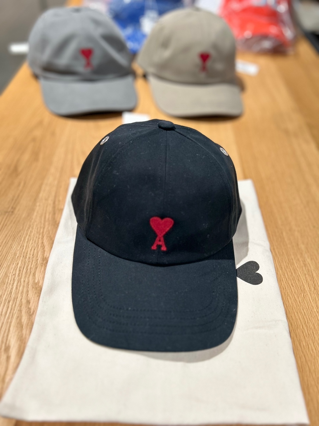 AMI PARIS｜コットンギャバジン キャップ BFUCP006.CO0051