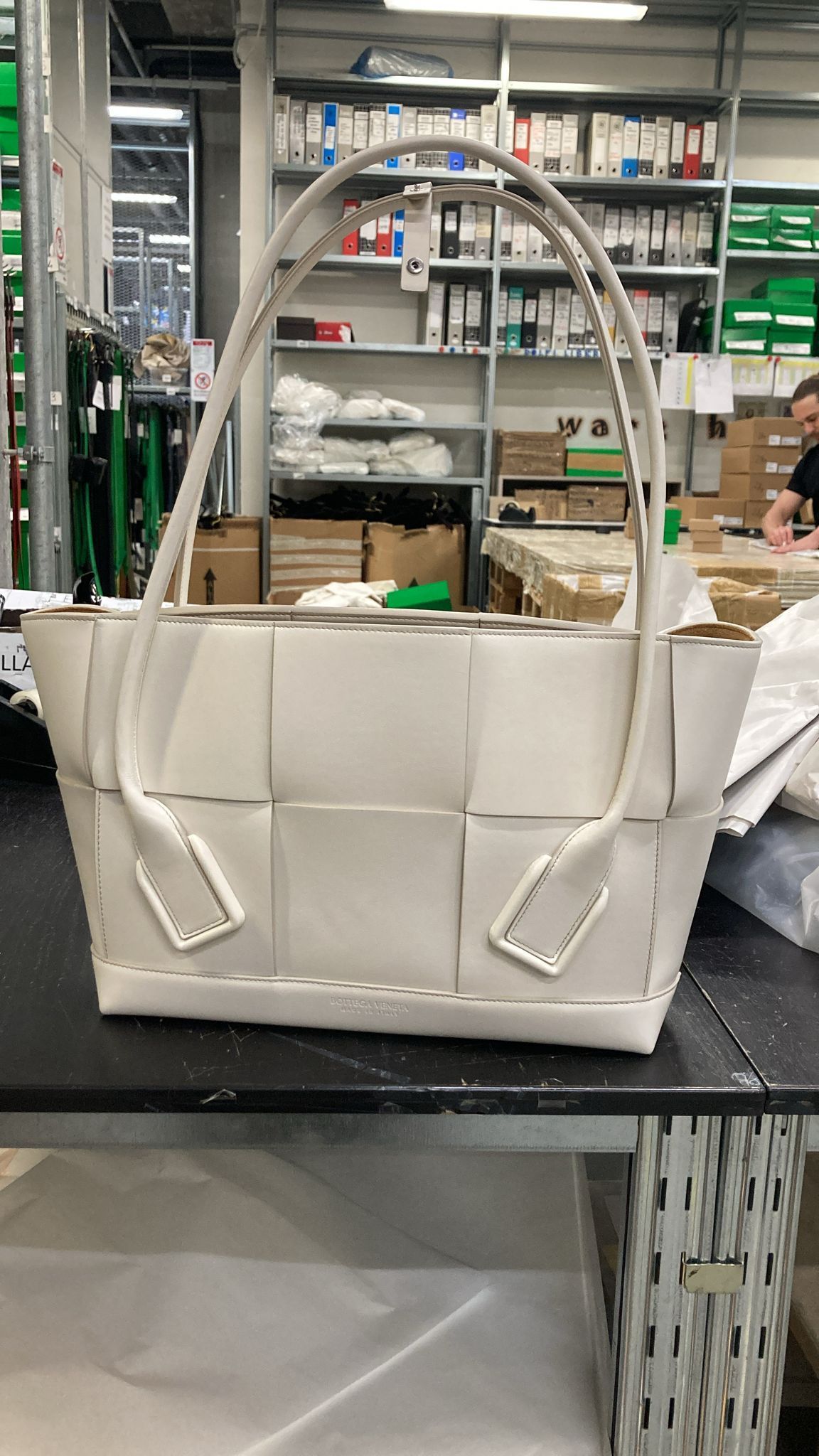 VIP価格☆BOTTEGA VENETA アルコ トートバッグ ミディアム 楽天市場】ボッテガヴェネタ BOTTEGA VENETA アルコ ミディアム