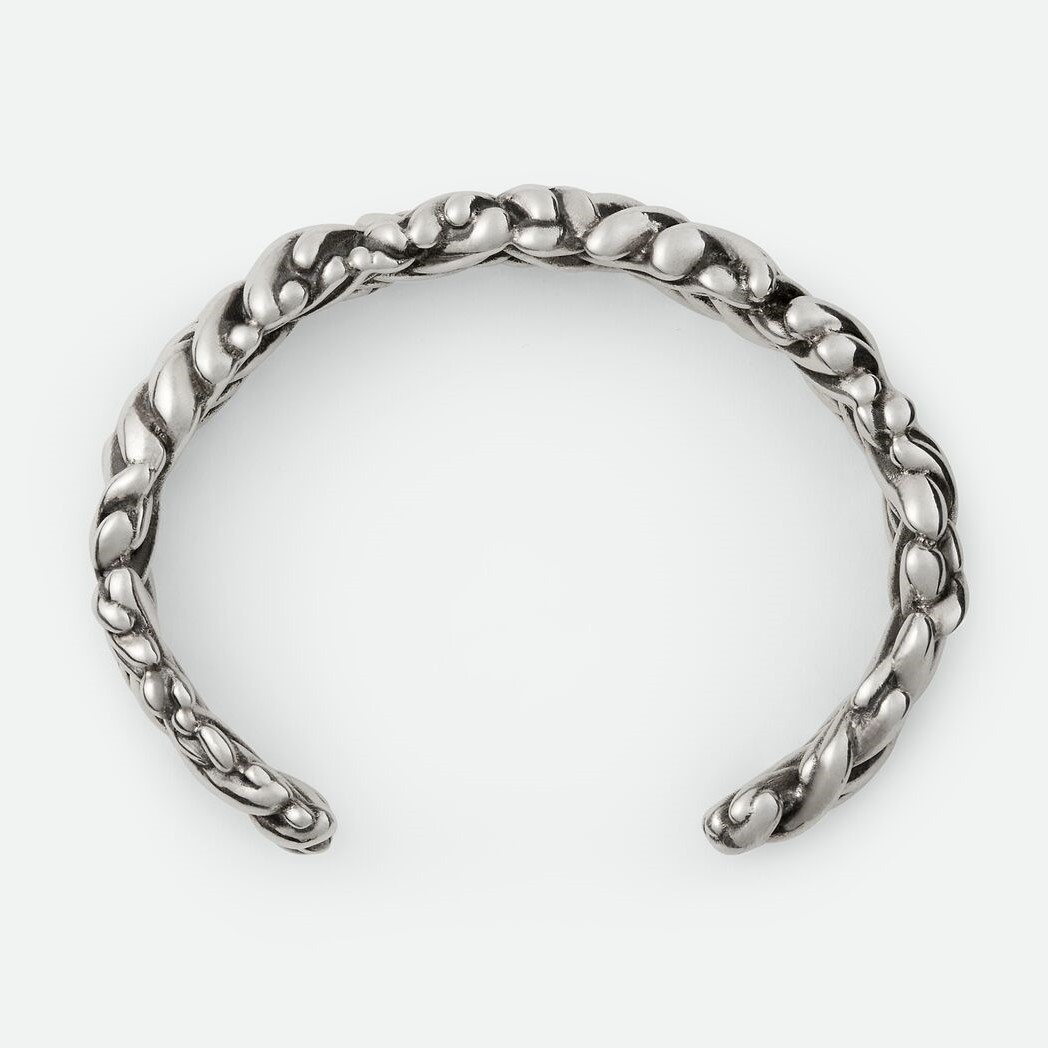 ☆セール☆BOTTEGA VENETA☆Loop カフ ブレスレット 新作【Bottega Veneta】イントレチャート カフ ブレスレット