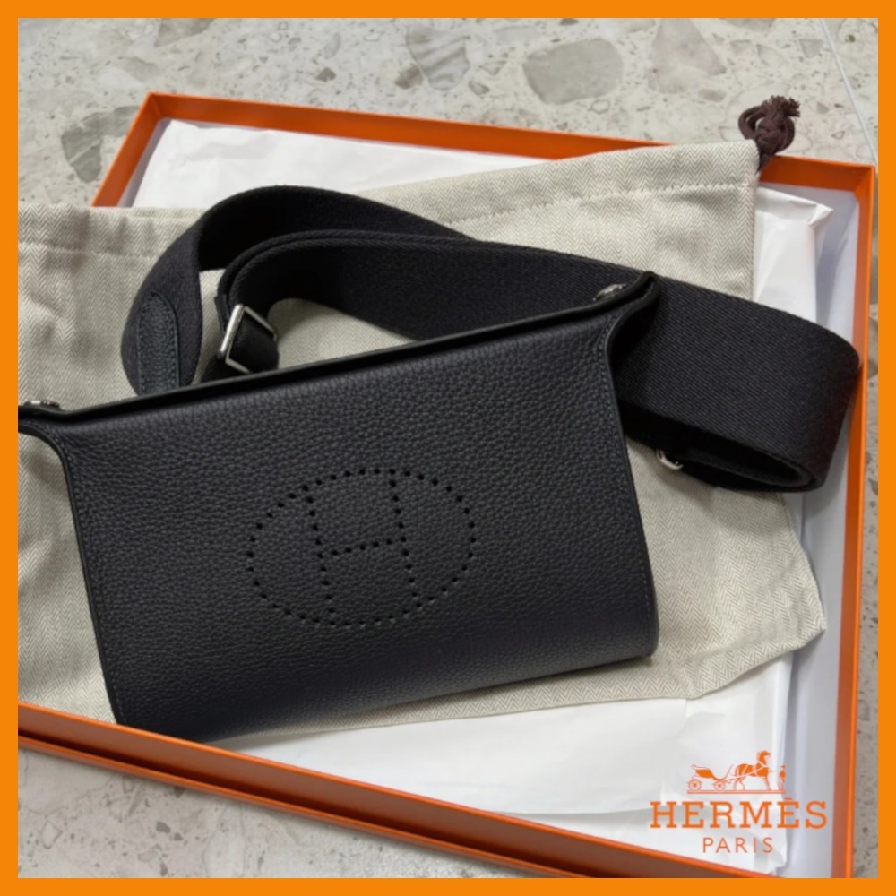 【シンプルで使いやすい♪】HERMES ショルダーバッグ