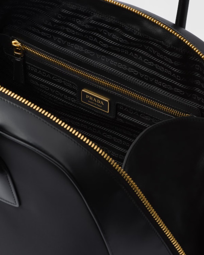 《送料無料》 PRADA Large Re-Nylon and leather top-handle bag