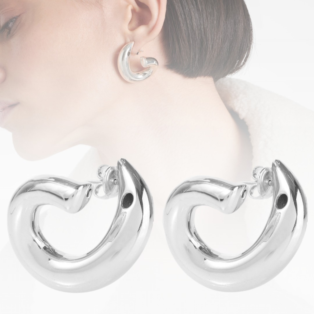 【BOTTEGA VENETA】新作 ピアス サーディン Silver 送料込み