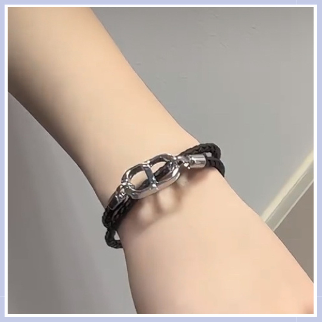 【日常に輝きをプラス】DIOR★CD ICON レザーブレスレット