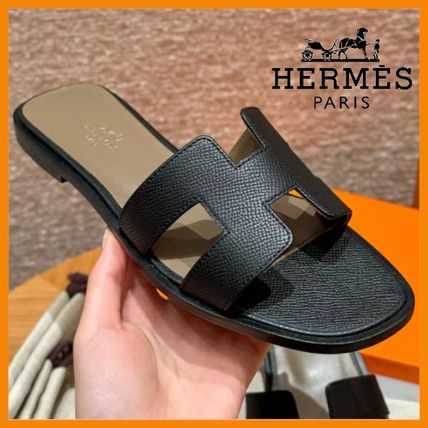 【大人お洒落なデザイン☆】HERMES Oran サンダル サンダル 《オラン》 | Hermès - エルメス-公式サイト