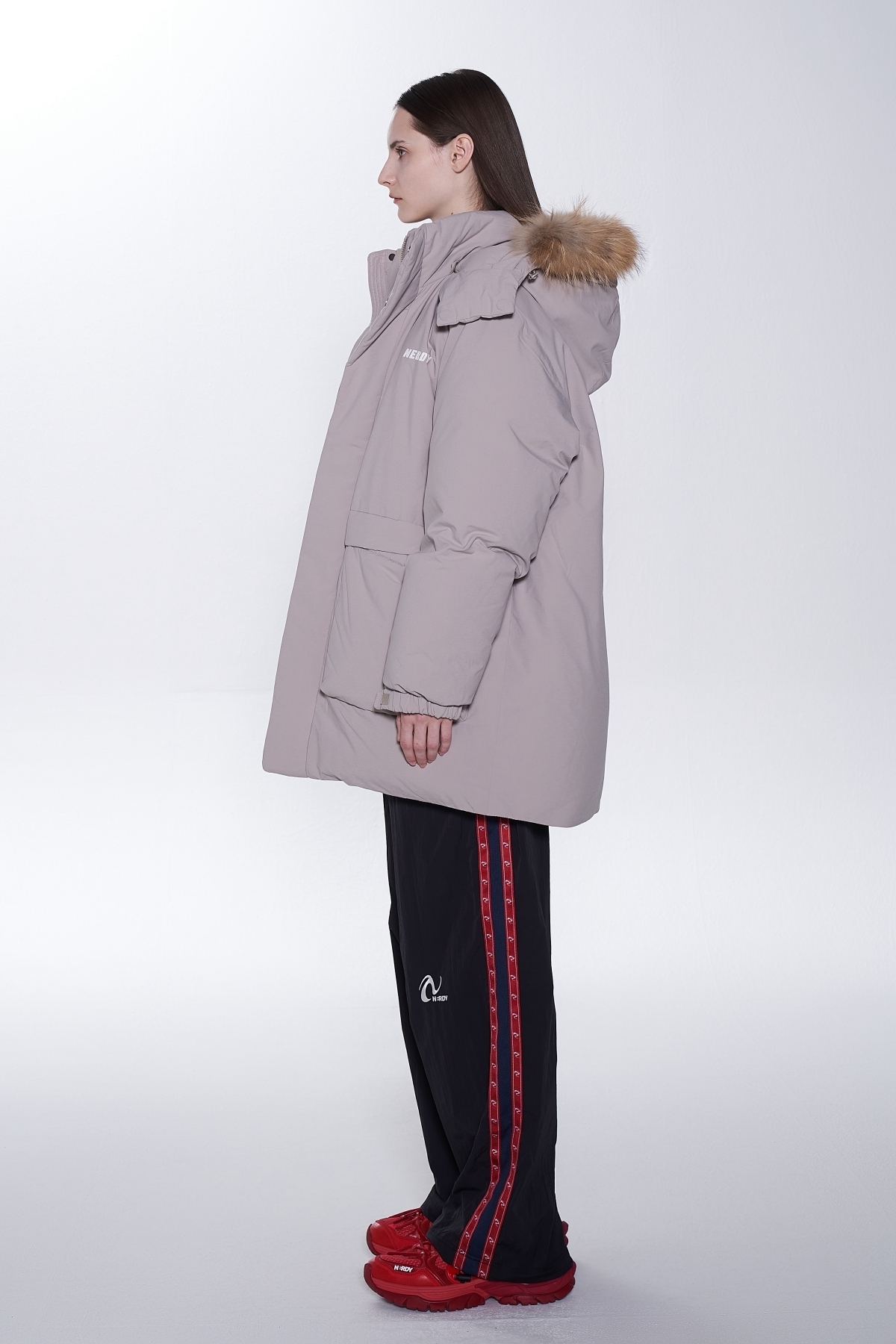 NERDY ]☆韓国人気☆REAL FUR MID DOWN JACKET