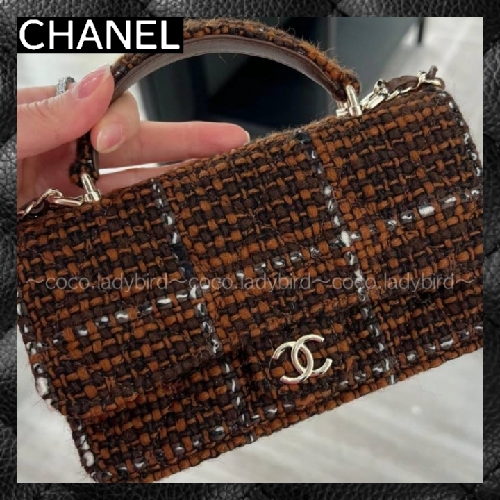 ☆24aw 上品ツイード☆ CHANEL フォンケース ダークブラウン