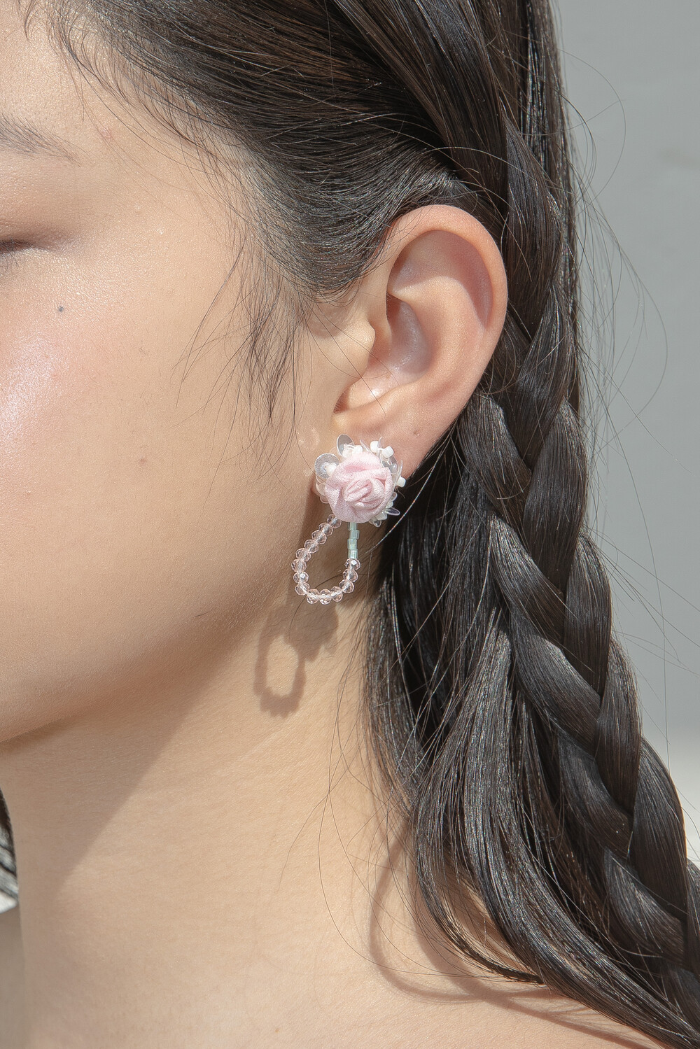 《DIMANCHE》 BEADS ROSE EARRINGS