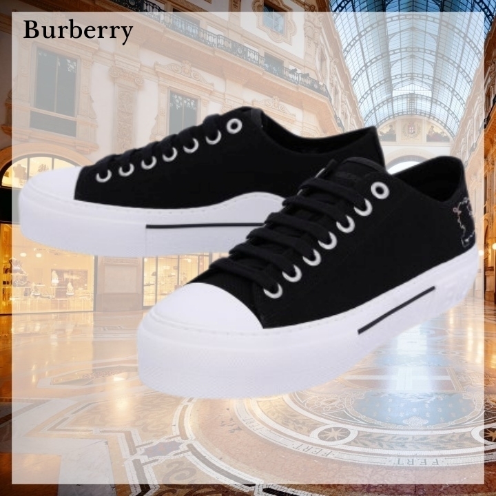 メンズ【Burberry】コットンスニーカー ブラックスニーカー