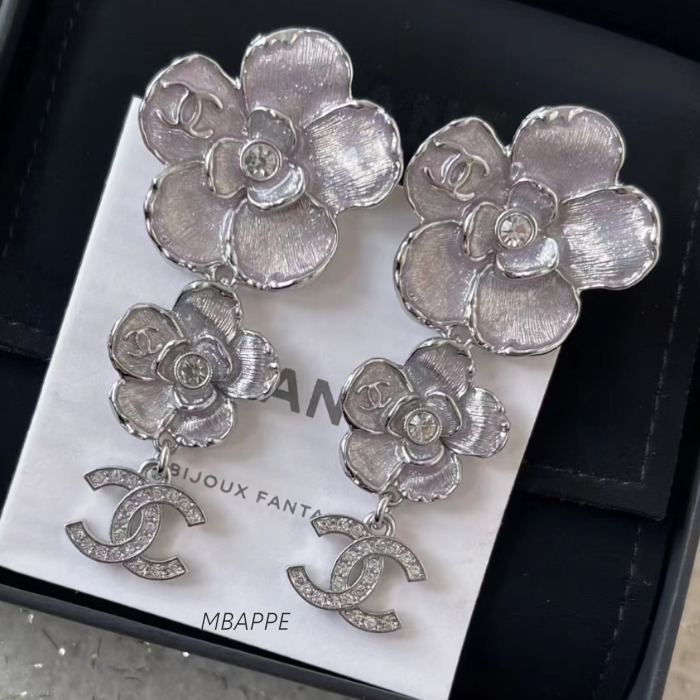 《24B》お花がキュート♪【CHANEL】シャネル イヤリング